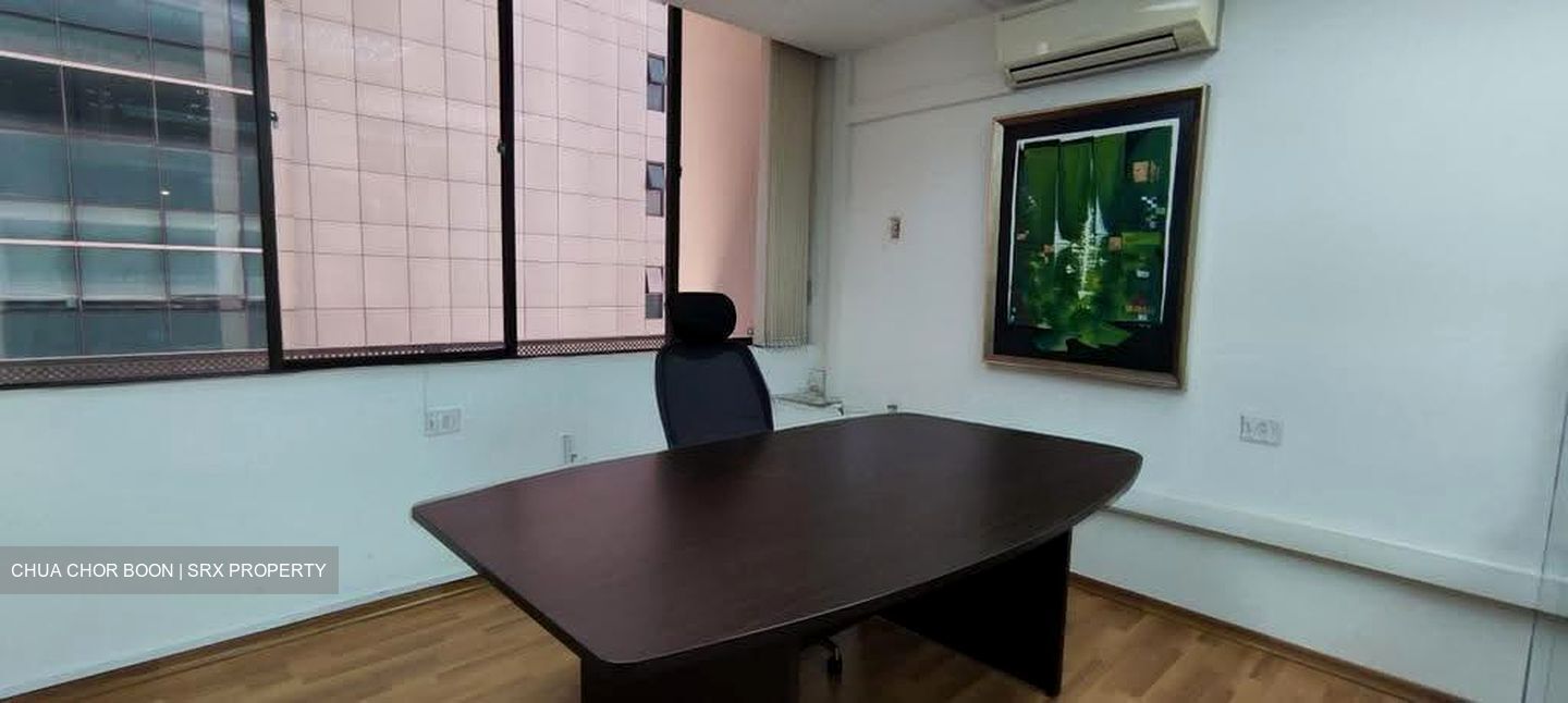 International Plaza (D2), Office #623033281